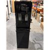 Image 2 : Chefman Iceman Freestanding Water and Ice Dispenser, Bottom Loading