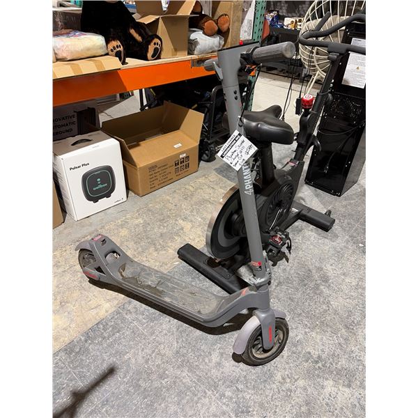 Phantom Scooter INCLUDES CHARGER