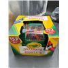 Image 2 : Crayola Ultimate Crayon Collection, 152 Colors with Built-in Sharpener