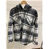 Image 1 : Realtree Men’s Plaid Hooded Shirt with Button Closure
