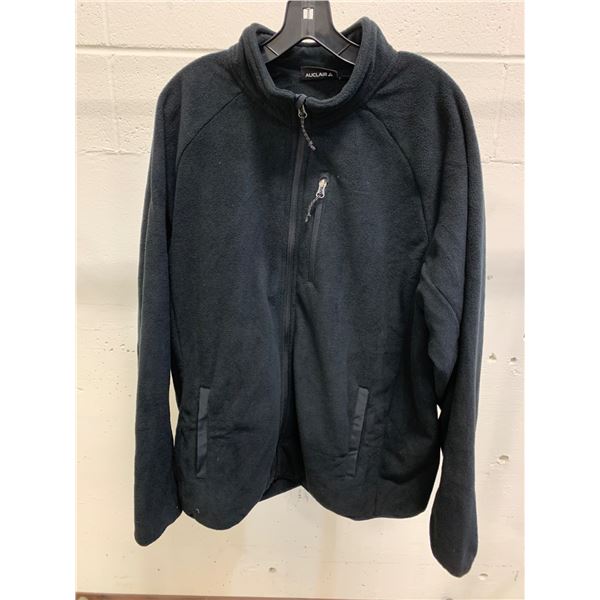 Auclair XL Full-Zip Fleece Jacket in Black