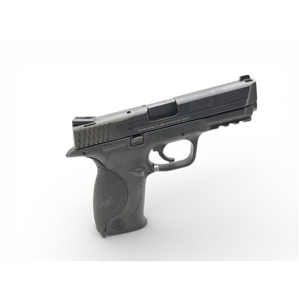Smith & Wesson M&P 40 Semi Auto Pistol .40 S&W 4.25" Barrel, Restricted