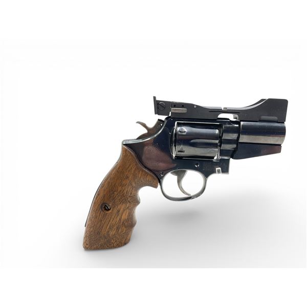 Smith & Wesson Model 10-5 Revolver .38Spl 2.25" Barrel Wood Grips, Prohibited.