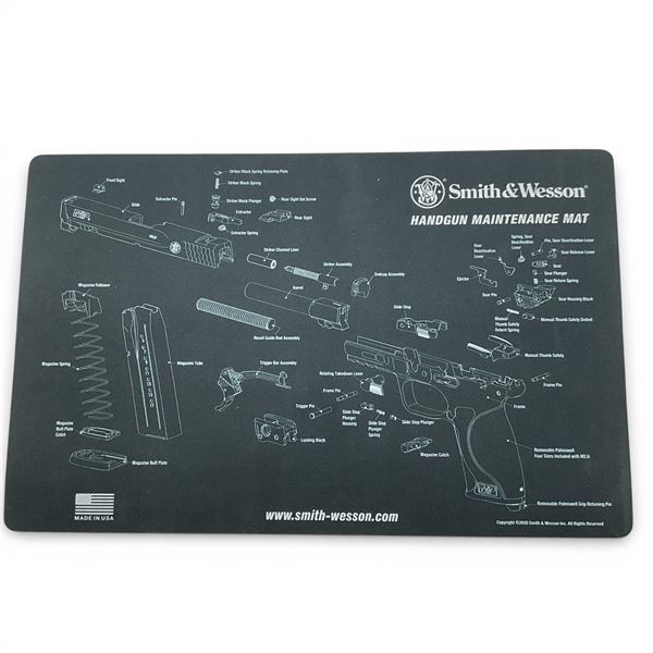 Smith & Wesson Handgun Maintenance Mat, 17" x 10.75"