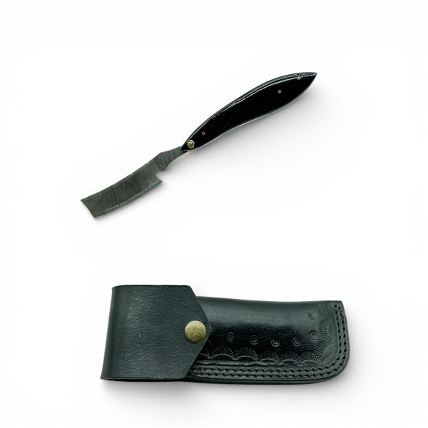 Folding 3" Damascus Straight Blade Razor with Leather Sheath
