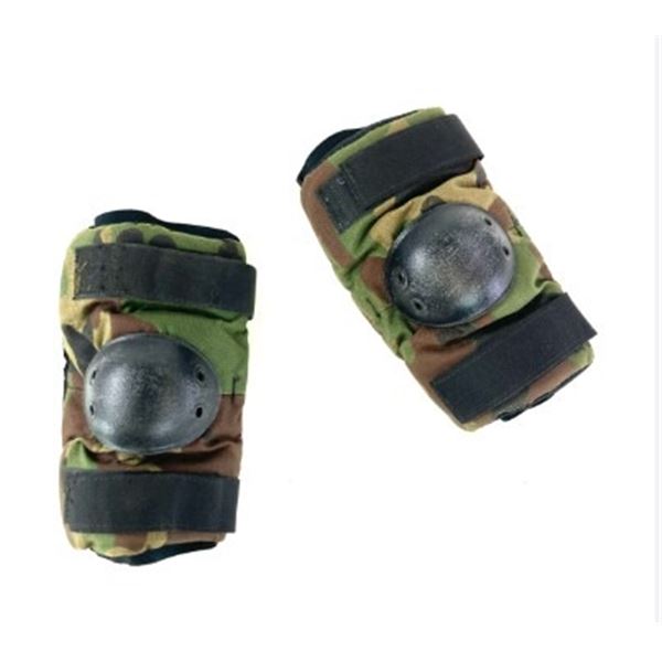 1x Us Military Elbow Pad Woodland - Used Condition