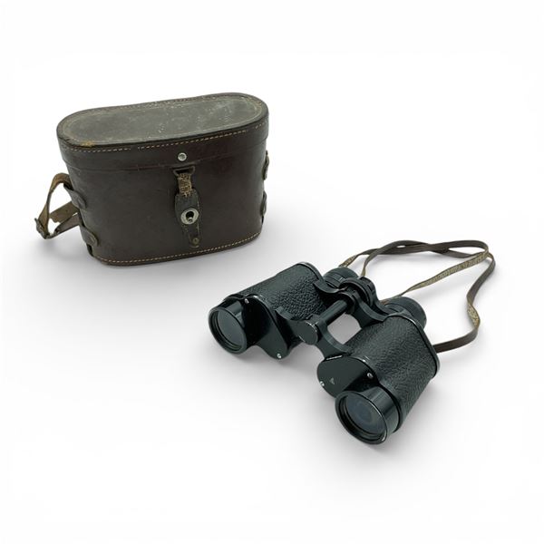 Imperial 8 X 32 mm Binoculars in Leather Case
