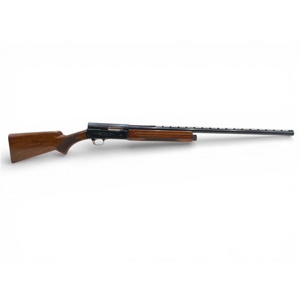 Browning Auto-5 Light Twelve Semi Auto Shotgun 12Ga 2.75" Chamber 29" Vent Rib Barrel Wood Stock
