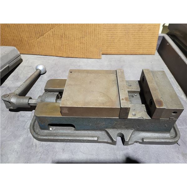 Milling Vise 5"