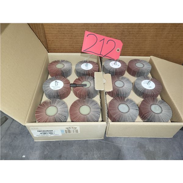 Lot(20) of  Threaded Flap Wheel 3" x 1" x 1/4"-20 Gr. 120-180 with Mandrel