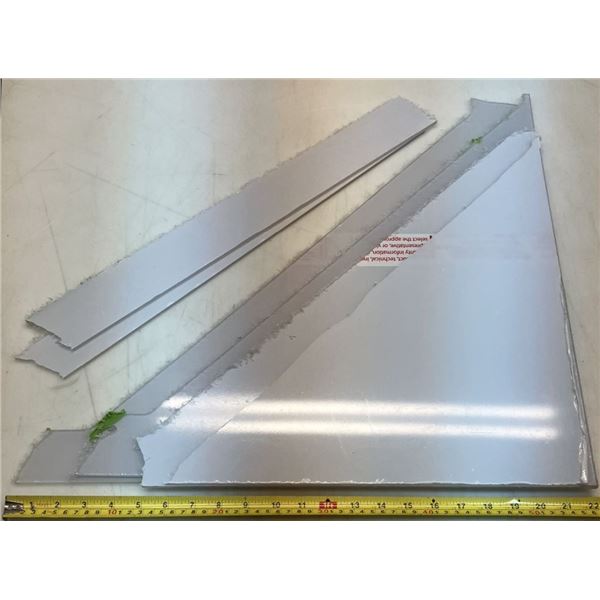 Morceaux de polycarbonate