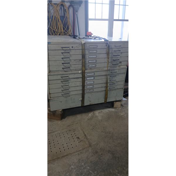 Armoire à 10 tiroirs (Dimensions: Description)