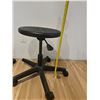 Image 2 : Bevco low rolling stool lot - Polyurethane foam, chemical resistant, industrial furniture