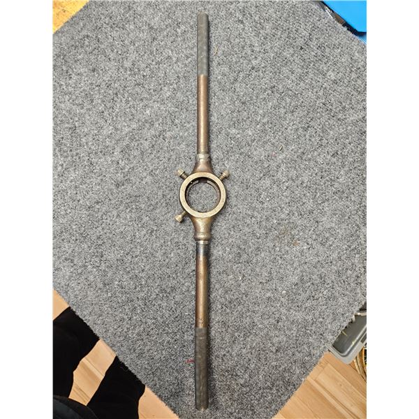 Bay State no.6  - 2'' threading die handle