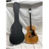 Image 2 : VINTAGE HARMONY H-4101 ACOUSTIC TENOR GUITAR WITH CASE