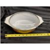 Image 17 : HUGE LOT OF VINTAGE PYREX DISHES IN THE EARLY AMERICAN 22-KARAT GOLD PATTERN