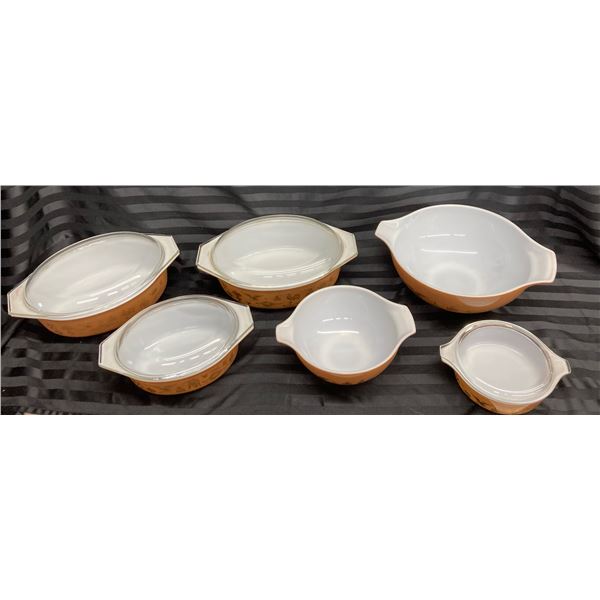 HUGE LOT OF VINTAGE PYREX DISHES IN THE EARLY AMERICAN 22-KARAT GOLD PATTERN