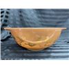 Image 28 : HUGE LOT OF VINTAGE PYREX DISHES IN THE EARLY AMERICAN 22-KARAT GOLD PATTERN
