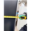 Image 4 : RUBBERMAID CABINET
