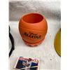 Image 11 : COLLECTION OF SPORTS MEMORABILIA, INCLUDING TWO MINIATURE HELMETS AND NUMEROUS TRADING CARDS