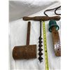 Image 2 : COLLECTION OF ANTIQUE WOODWORKING AND GENERAL HAND TOOLS