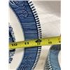 Image 17 : COLLECTION OF VINTAGE ROYAL CHINA CURRIER & IVES BLUE AND WHITE DINNERWARE