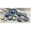 Image 1 : COLLECTION OF VINTAGE ROYAL CHINA CURRIER & IVES BLUE AND WHITE DINNERWARE