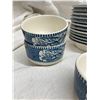 Image 9 : COLLECTION OF VINTAGE ROYAL CHINA CURRIER & IVES BLUE AND WHITE DINNERWARE