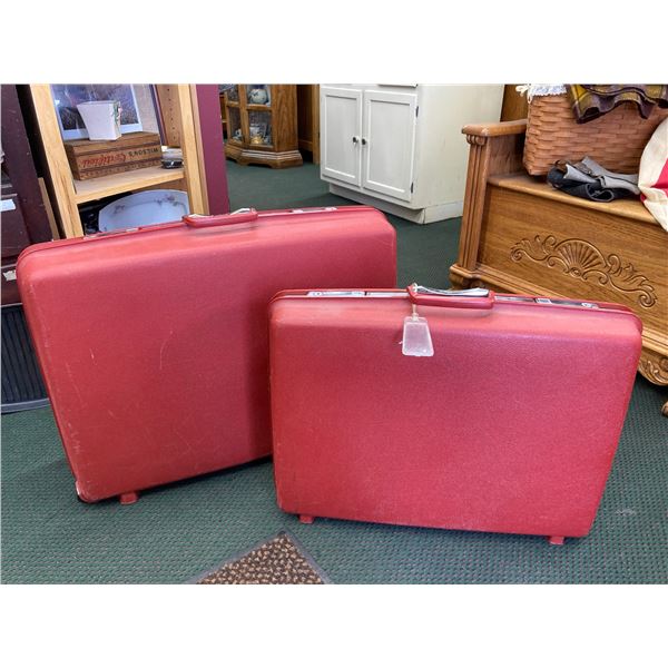 VINTAGE SAMSONITE ASPEN SUITCASES, PAIR