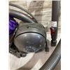 Image 4 : Dyson DC37 Canister Vacuum