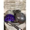 Image 8 : Dyson DC37 Canister Vacuum