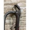 Image 7 : Dyson Stowaway DC23 Canister Vacuum