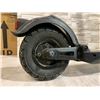 Image 17 : Gravity Blade Electric Scooter