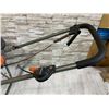 Image 8 : Scotts Turf Builder Pro Spreader