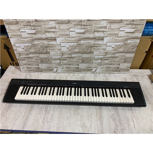 Yamaha Portable Grand NP-30 Keyboard