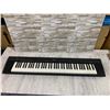 Image 1 : Yamaha Portable Grand NP-30 Keyboard