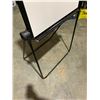 Image 8 : Colapsable Dry Erase Board 3ft x 28inches