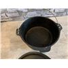 Image 5 : Cast Iron Dutch Oven 10 Inch Round