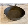 Image 3 : Wagner's 1891 Original Cast Iron Frying Pan 10 Inch