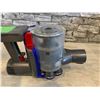 Image 7 : Dyson DC35 Vacuum Cleaner