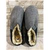 Image 1 : Men's Furry Wool Blend Slippers - Size 9 - 10
