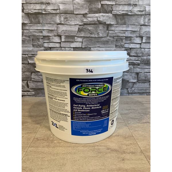 Bucket of Antibacterial Force Disinfecting Wipes 900 Count 8" x 6" Toweletts
