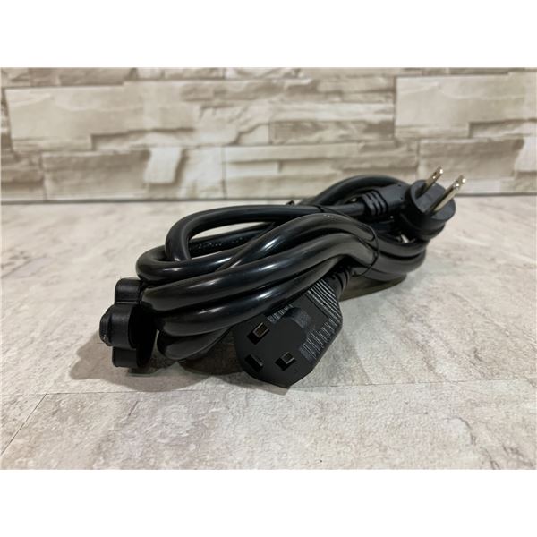 6 Foot Extension Cord Black