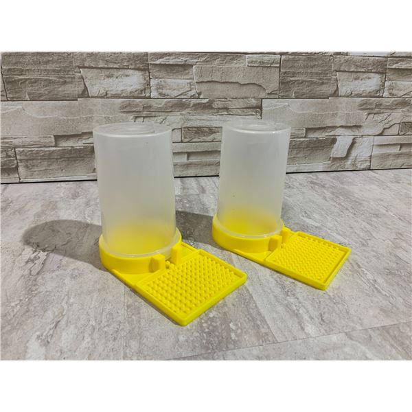 2 Pcs Bee Keepers Tools