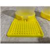 Image 2 : 2 Pcs Bee Keepers Tools