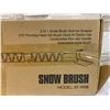 Image 2 : 2 in 1 Extendable  Snow Brush And Ice Scrapper 270 Pivoting Head