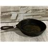 Image 3 : Lodge 7 inch Cast Iron Frying Pan