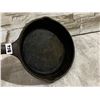 Image 4 : Lodge 7 inch Cast Iron Frying Pan