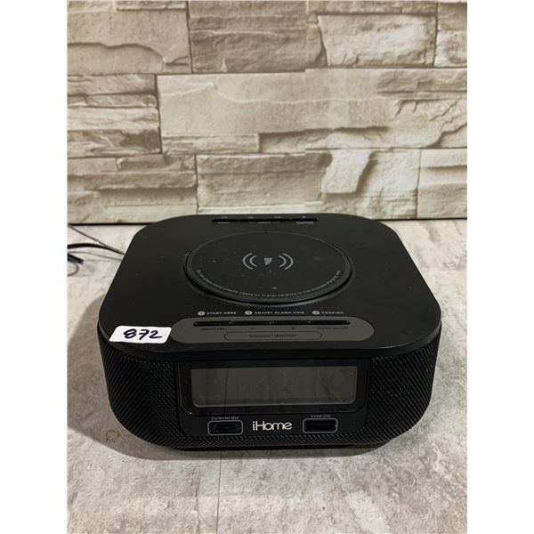 iHome HW5 Hotel-Style Alarm Clock with Wireless Charging and USB C - USB