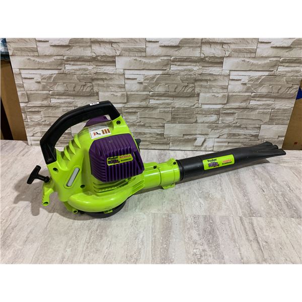 Poulan Wild Thing WT200LE Gas Powered Blower - Has Compression